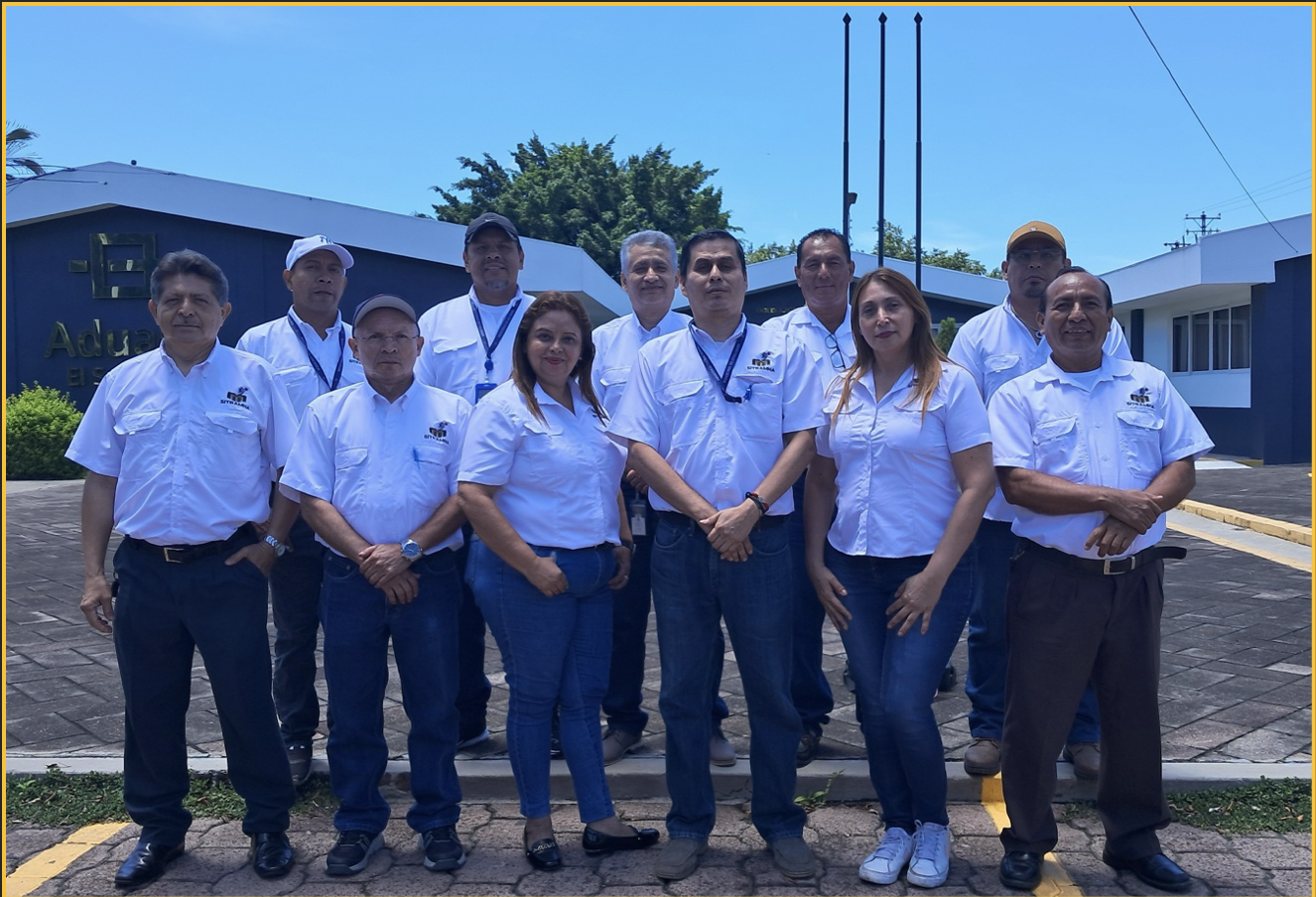 Foto grupal Junta Directiva 2025-2026